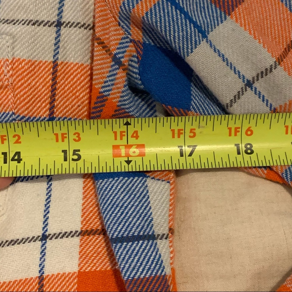 Button down flannel - Picture 4 of 7